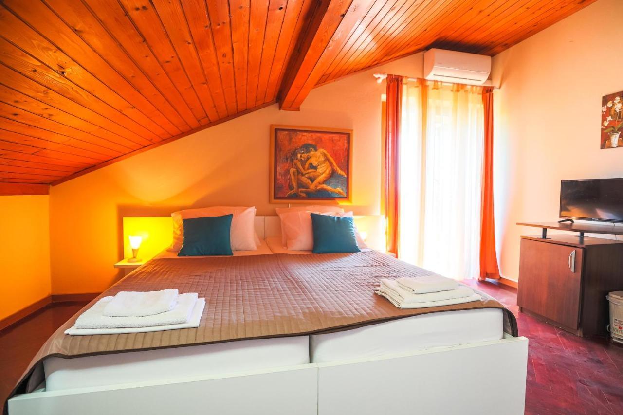 ביוגראד נה מורו Apartments And Rooms Sinka מראה חיצוני תמונה